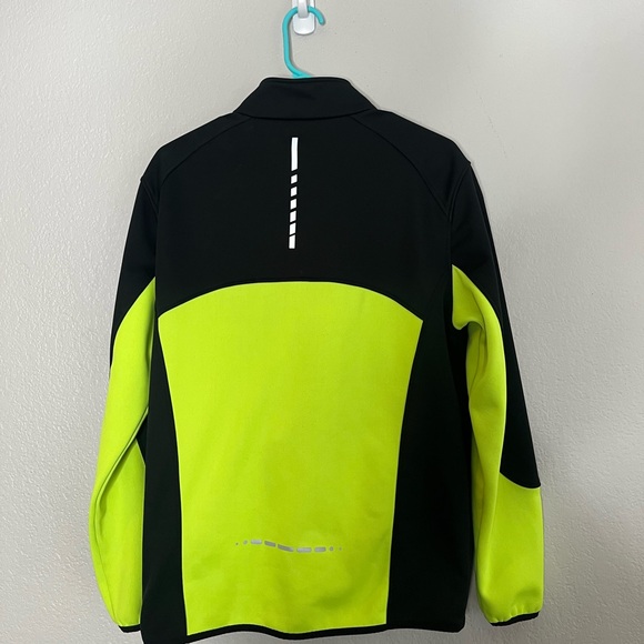 Reflective Cycling Jacket - Picture 3 of 4